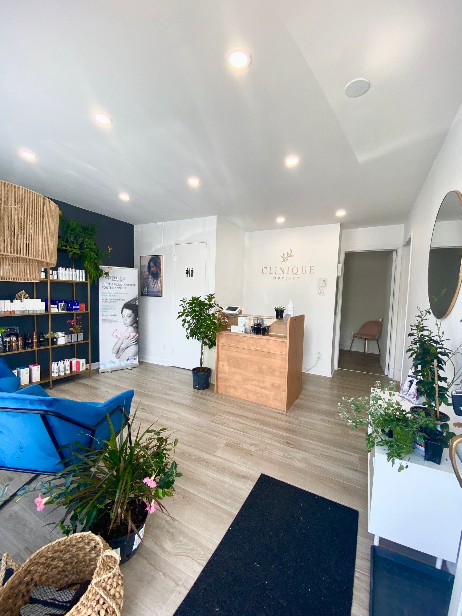 clinique-odyssey-nous-joindre-contact-epilation-laser-cire-quebec-rabais-promo-soins-professionnel-visage-corps